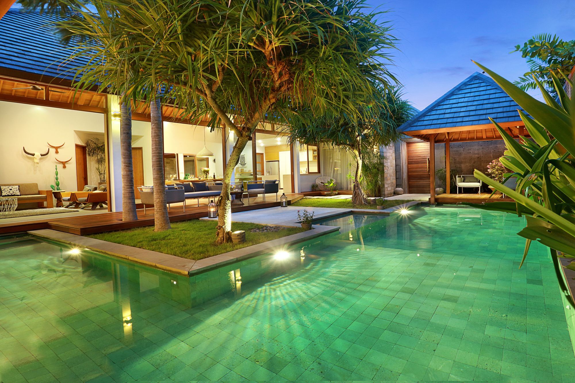 Villa Odyssey Seminyak Esterno foto