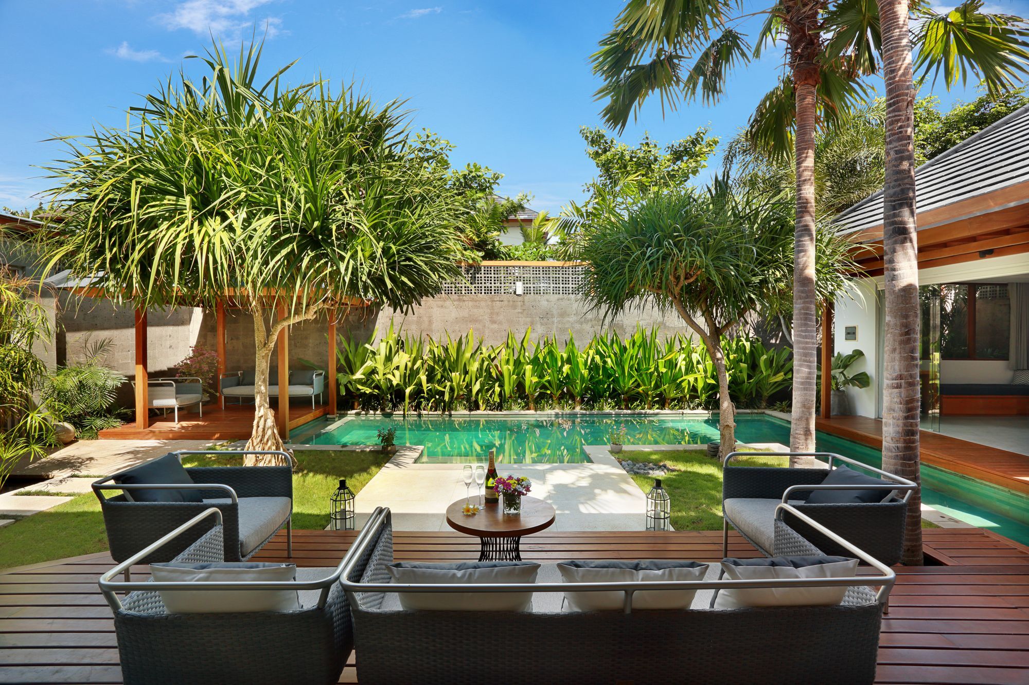Villa Odyssey Seminyak Esterno foto
